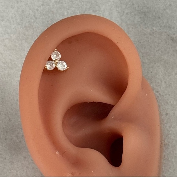 Modest Lu Jewelry - COPY - Gold Flower Crystal Cartilage Earring Brand New